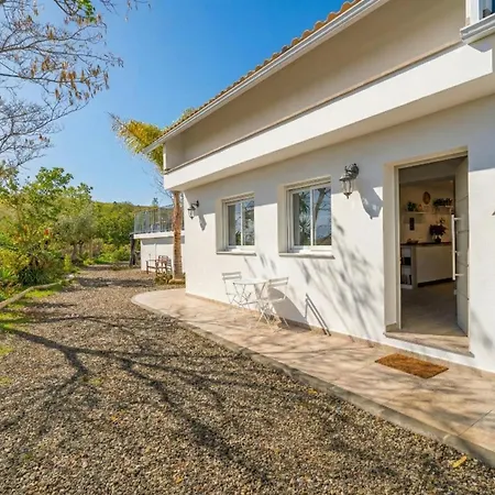 Σπίτι διακοπών Cubo's Violeta Rural House *