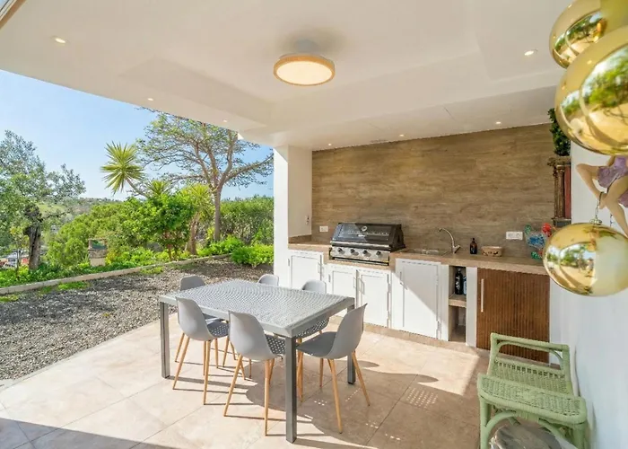 Сasa de vacaciones Cubo's Violeta Rural House *